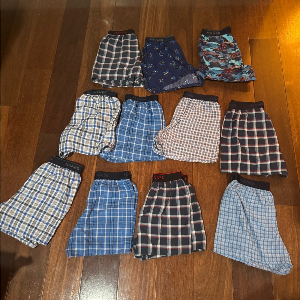 Hanes Kids Plaid and Patterned Shorts - Blue, Black, Brown Pack size M/L guc 11